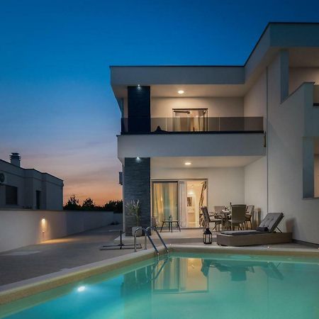 Holiday Home Ventum Sibenik Luaran gambar